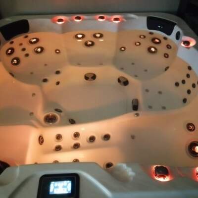 Eclairage leds sur spa BE WELL Canada Spa - Bulles de rêves - 90000 Belfort