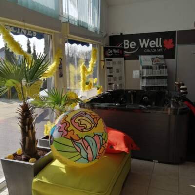 vitrine de printemps chez Bulles de Rêves avec Be Well canada spa 