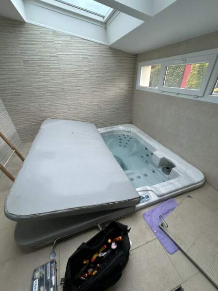 Spa en fonctionnement pour détente et relaxation